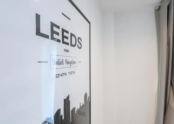 Apartment Superb 2 Bed With 2 En-suite - Centre With Underground Parking